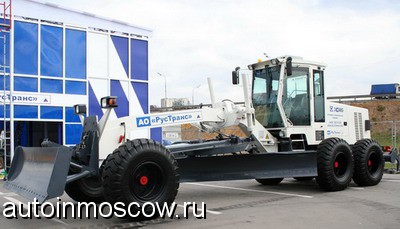 Продам Автогрейдер GR215