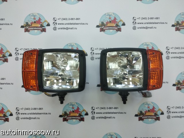 Продам Фара основного освещения UDS-009 (JCB, Case, John Deere, Komatsu) Нижнее крепление