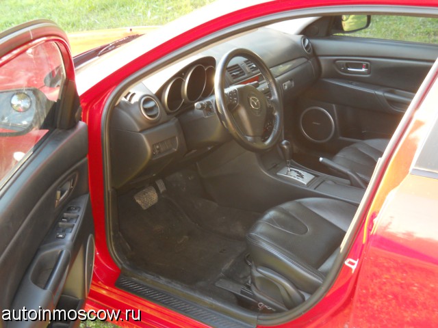  Mazda 3     Honda CR-V   