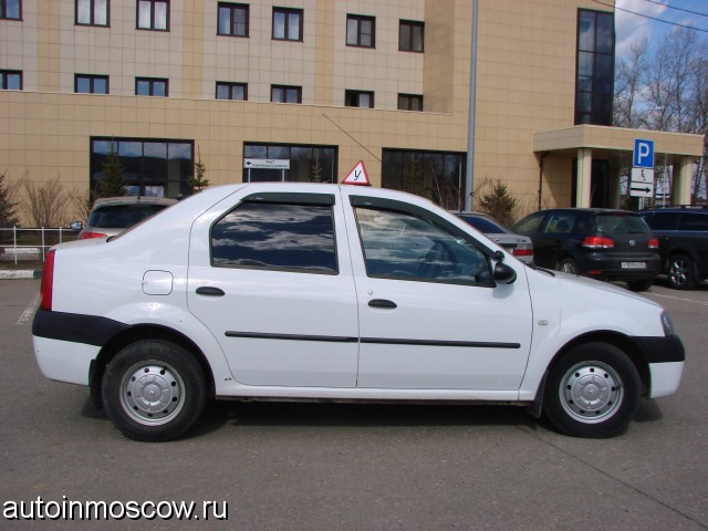  Renault Logan