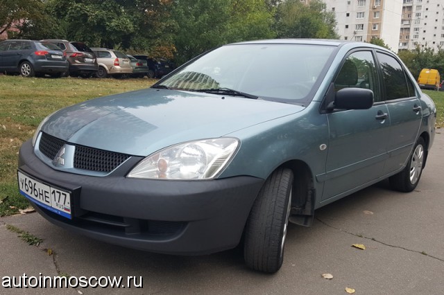 Авто с педалями для обучения
